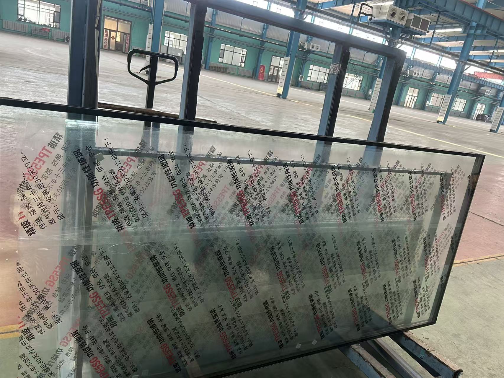 辽阳市玻璃源头工厂彩轴玻璃 - 厂家